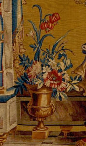 La Musique Urn of flowers detail